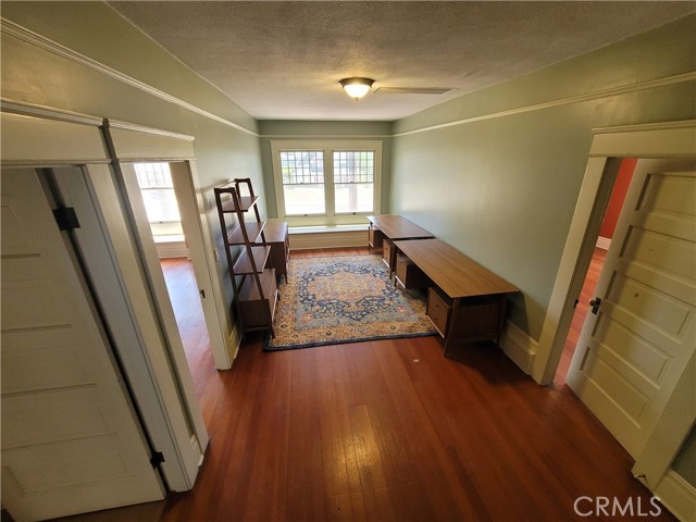 Detail Gallery Image 21 of 32 For 901 S Center St, Redlands,  CA 92373 - 4 Beds | 2/1 Baths