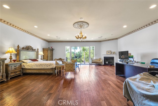 22349 Dolorosa Street, Woodland Hills CA: https://media.crmls.org/medias/4766af6f-de1f-4952-a203-27df33dd0c8b.jpg