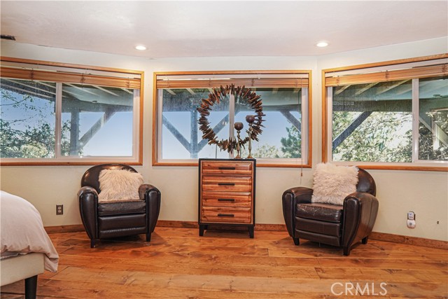 Detail Gallery Image 50 of 63 For 27502 North Bay Rd, Lake Arrowhead,  CA 92352 - 4 Beds | 2/1 Baths