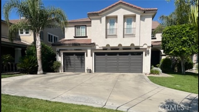 15767 Buck Point Lane, Fontana CA: https://media.crmls.org/medias/476a6c23-362c-4fec-851c-9fe8d0aeb193.jpg