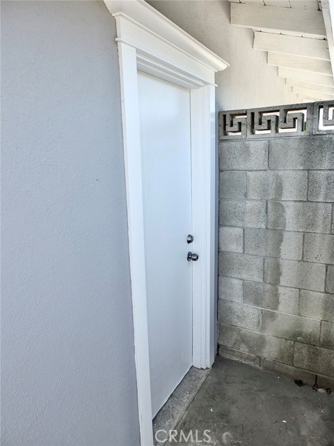 Detail Gallery Image 26 of 51 For 7901 E Ring St, Long Beach,  CA 90808 - 4 Beds | 2 Baths