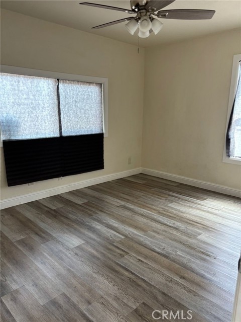 Detail Gallery Image 11 of 20 For 1500 Palm Dr, Bakersfield,  CA 93305 - 3 Beds | 2 Baths