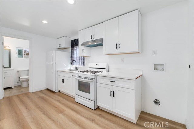 Detail Gallery Image 25 of 31 For 15624 Mulvane, La Puente,  CA 91744 - 4 Beds | 3 Baths