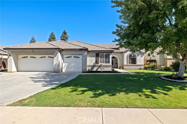Detail Gallery Image 2 of 38 For 9600 Lake Superior Dr, Bakersfield,  CA 93312 - 4 Beds | 3/1 Baths