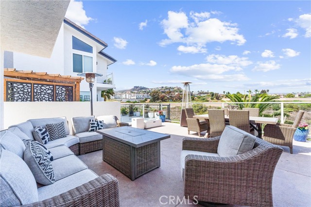 3208 Calle Grande, San Clemente CA: https://media.crmls.org/medias/476c953d-aa75-40ba-9f86-8e24c9c4300e.jpg