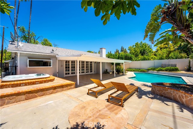 Detail Gallery Image 32 of 39 For 23172 Gainford St, Woodland Hills,  CA 91364 - 3 Beds | 2/1 Baths