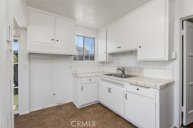 Detail Gallery Image 11 of 41 For 3616 Magnolia Ave, Long Beach,  CA 90806 - 3 Beds | 1 Baths