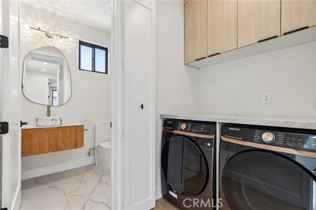 Detail Gallery Image 42 of 72 For 8006 Lloyd Ave, North Hollywood,  CA 91605 - 7 Beds | 6 Baths