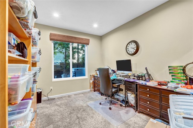 Detail Gallery Image 23 of 49 For 7315 Rutherford Hill, West Hills,  CA 91307 - 6 Beds | 4/1 Baths