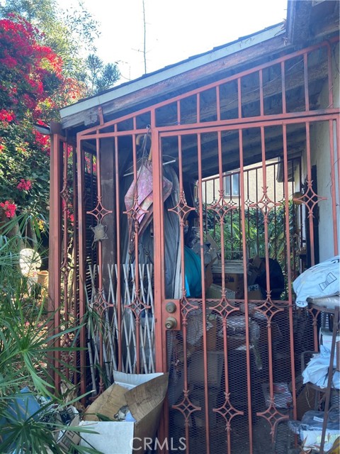 Detail Gallery Image 12 of 37 For 3633 Lavell Dr, Los Angeles,  CA 90065 - 1 Beds | 1 Baths