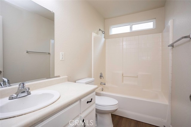 Detail Gallery Image 17 of 26 For 2476 N Drake Ave, Merced,  CA 95348 - 4 Beds | 2 Baths