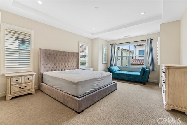 126 Baja, Irvine CA: https://media.crmls.org/medias/476fdc83-6eab-4060-afe8-b8066d228371.jpg