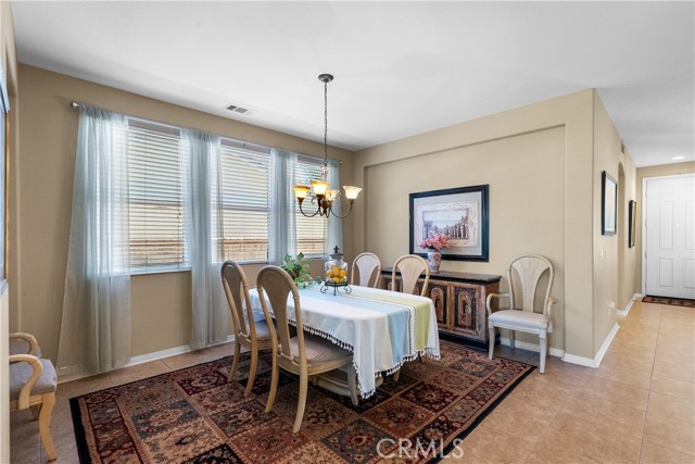 29266 Mission Trail Lane, Valencia CA: https://media.crmls.org/medias/4770dabf-0bb4-4a03-b962-52417bc70a50.jpg