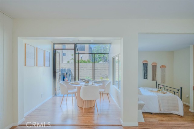 16872 Pacific Coast Highway, Huntington Beach CA: https://media.crmls.org/medias/47710588-dc97-44ee-8306-d68773eeadef.jpg