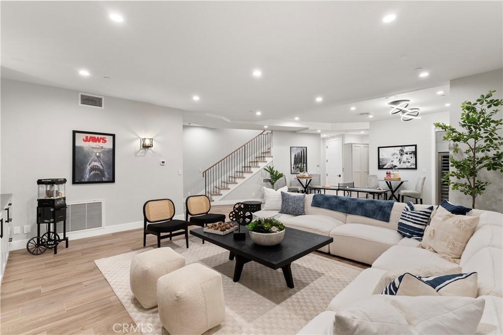 2141 Circle Drive