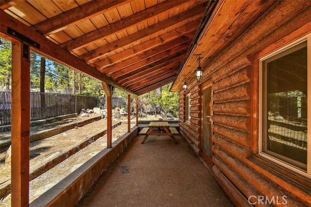 Detail Gallery Image 6 of 34 For 1141 Sugarloaf Bld, –,  CA 92314 - 2 Beds | 2 Baths