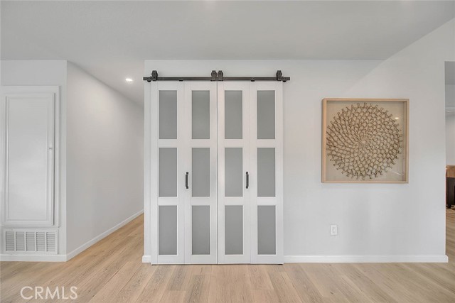 Detail Gallery Image 6 of 49 For 1502 Hedgepath, Hacienda Heights,  CA 91745 - 6 Beds | 4 Baths