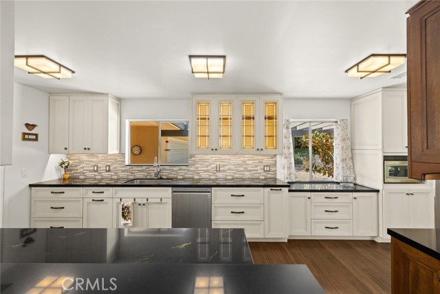 Detail Gallery Image 17 of 51 For 152 Spinks Canyon Rd, Bradbury,  CA 91008 - 4 Beds | 2 Baths