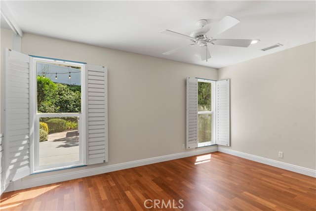 MLS #OC25221513 image #18