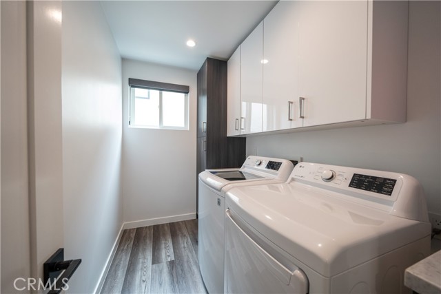 339 Penn Street, El Segundo CA: https://media.crmls.org/medias/4773f05a-25ad-484c-8dc3-ef23371e2836.jpg