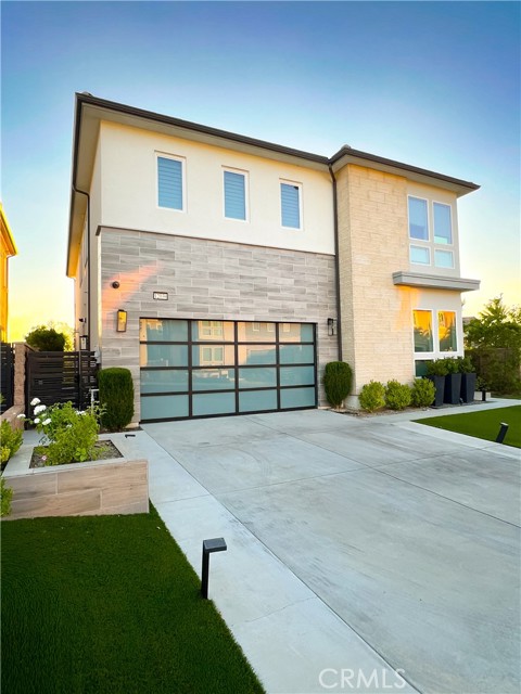 Detail Gallery Image 2 of 48 For 12039 Estrella Pl, Porter Ranch,  CA 91326 - 5 Beds | 5 Baths
