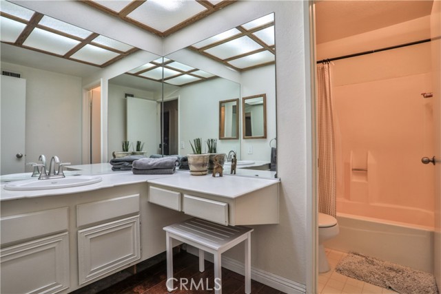 6073 Cameo Street, Rancho Cucamonga CA: https://media.crmls.org/medias/477498a9-4706-41e4-8cd1-05e4cf4cc537.jpg