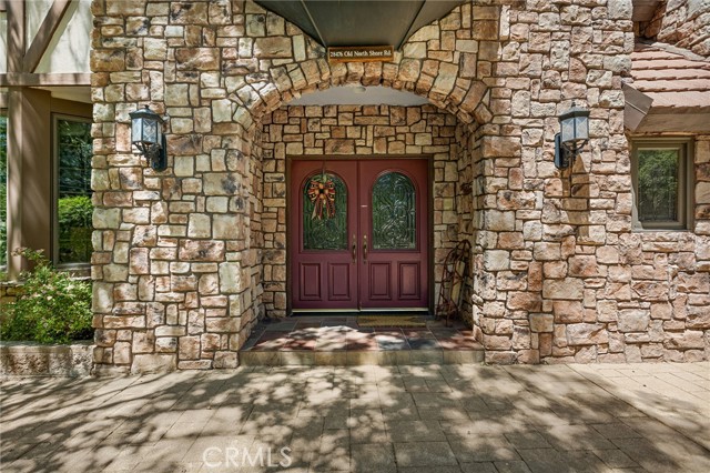 Detail Gallery Image 3 of 67 For 28476 North Shore Rd, Lake Arrowhead,  CA 92352 - 4 Beds | 4/2 Baths