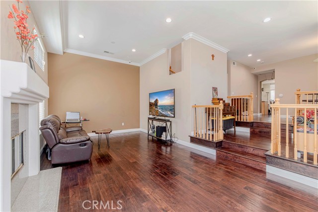 4489 Spencer Street, Torrance CA: https://media.crmls.org/medias/4774f6dd-5999-4fb3-855c-67a7d4fae0d3.jpg