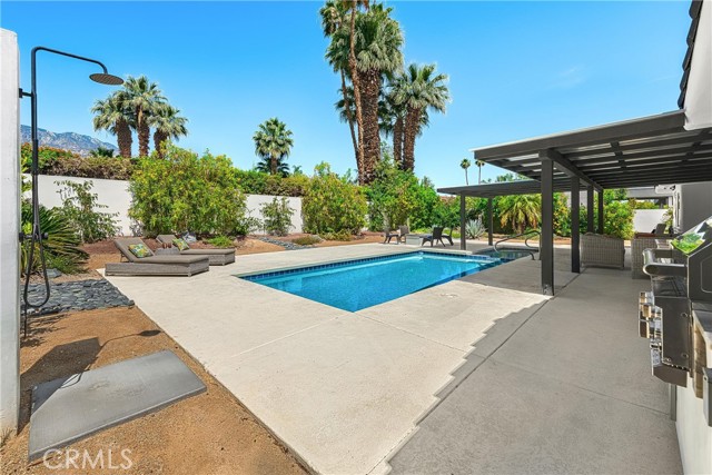 Detail Gallery Image 17 of 36 For 1525 Sonora Ct, Palm Springs,  CA 92264 - 4 Beds | 2/1 Baths