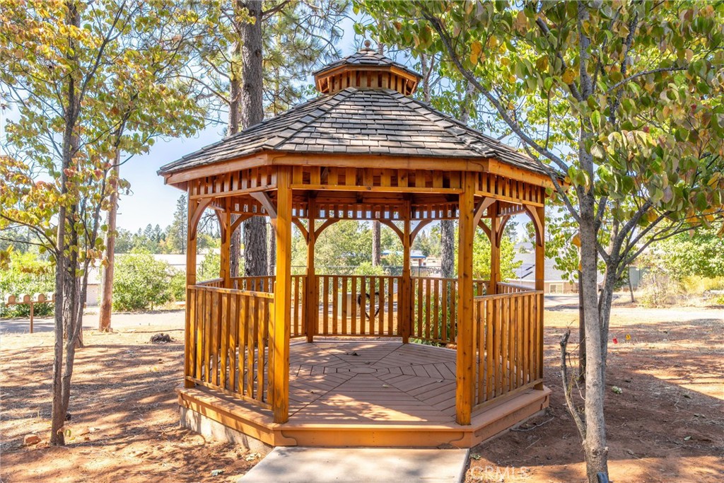 https://media.crmls.org/medias/4774fd10-6f5d-4dfa-a060-69512db049e7.jpg?preset=X-Large