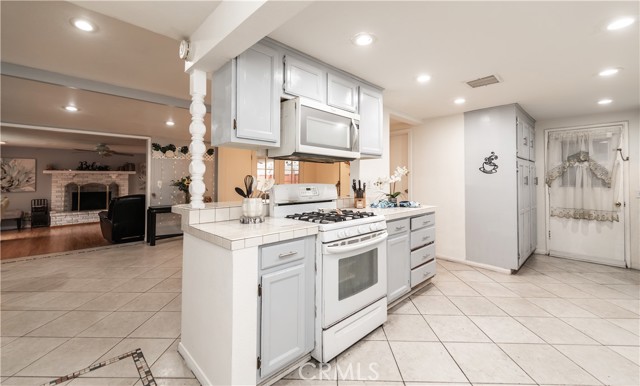 Detail Gallery Image 20 of 37 For 17003 E Groverdale St, Covina,  CA 91722 - 3 Beds | 2 Baths