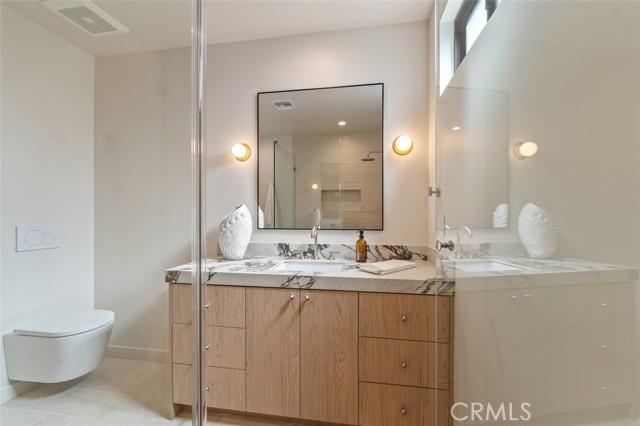 Detail Gallery Image 43 of 46 For 8960 Oak Park, –,  CA 91325 - 4 Beds | 3/1 Baths