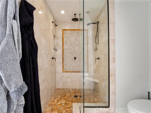 Detail Gallery Image 24 of 46 For 26675 Macmillan Ranch Rd, Canyon Country,  CA 91387 - 5 Beds | 4/1 Baths