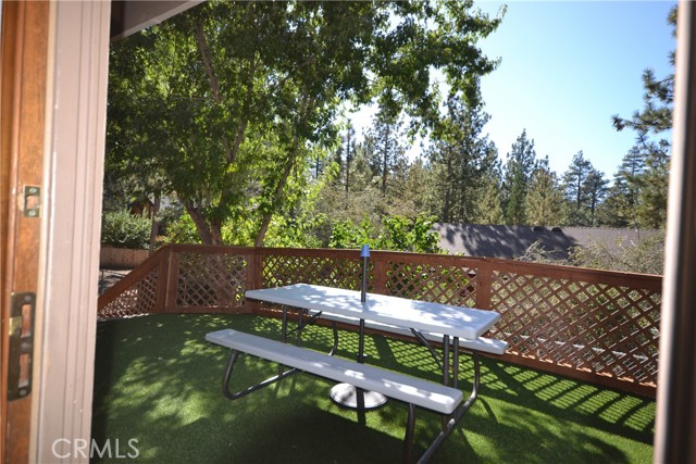 889 Mcalister Road, Big Bear CA: https://media.crmls.org/medias/47786fdc-91f0-4242-b315-418b670ab031.jpg