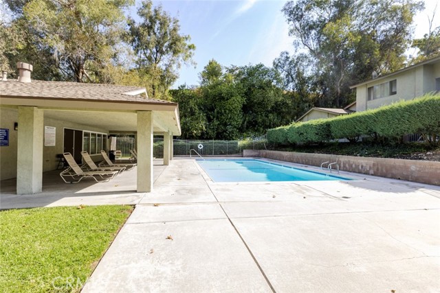 Detail Gallery Image 15 of 18 For 2061 E Aroma Dr a,  West Covina,  CA 91791 - 2 Beds | 2 Baths