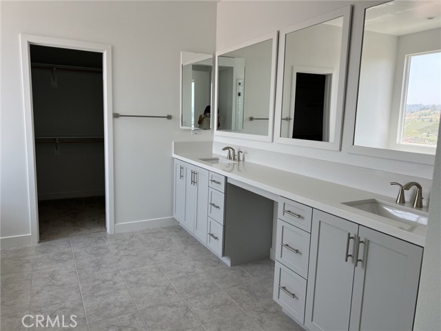 Detail Gallery Image 9 of 18 For 22128 Garibaldi Dr, Walnut,  CA 91789 - 4 Beds | 3/1 Baths