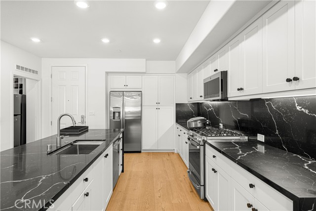 Detail Gallery Image 5 of 35 For 1891 S Union #99,  Anaheim,  CA 92805 - 2 Beds | 2 Baths