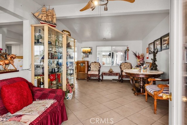 Detail Gallery Image 5 of 44 For 6593 Manzanita Ave, Twentynine Palms,  CA 92277 - 3 Beds | 1 Baths