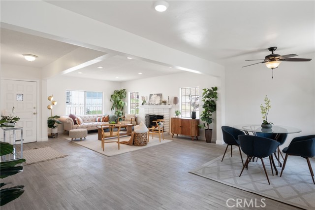1124 W 123rd Street, Los Angeles CA: https://media.crmls.org/medias/477922b7-9449-4b88-8429-463c62340eb3.jpg