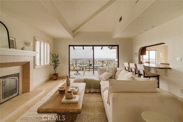 3837 Paseo De Las Tortugas, Torrance CA: https://media.crmls.org/medias/477a0a45-56db-4626-ae14-c7b0db9d6883.jpg