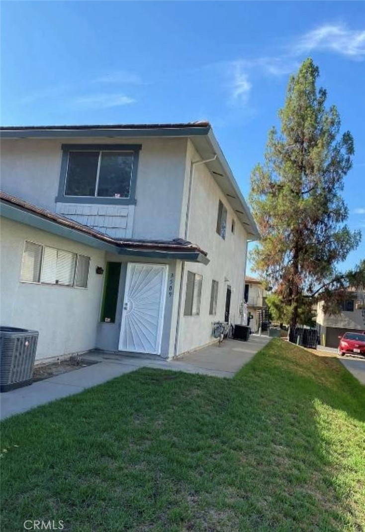 3509 20th Street, Highland, CA 92346