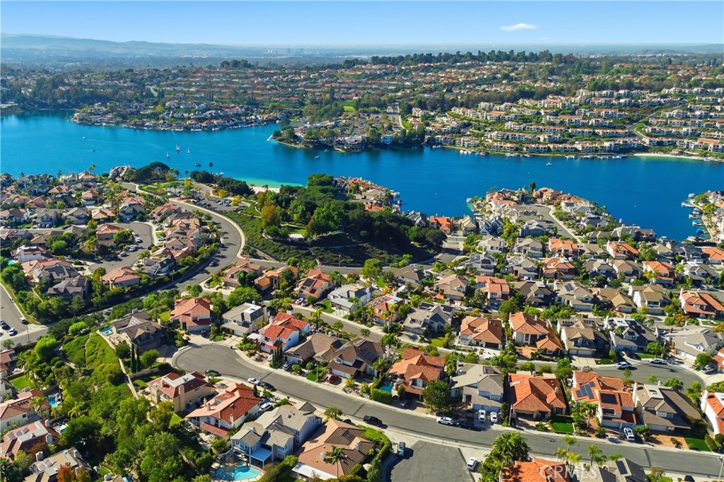 MLS #PW25277906 image #1