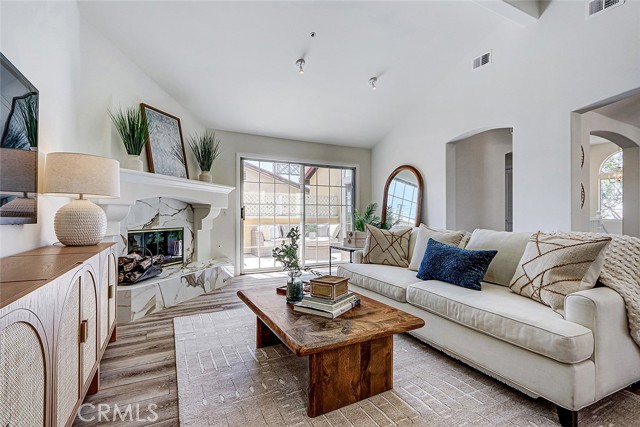 2621 Grant Avenue, Redondo Beach, California 90278, 3 Bedrooms Bedrooms, 0 ,Residential,For Sale,Grant,0,SB26134274