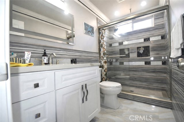 Detail Gallery Image 33 of 45 For 5302 Clark Cir, Westminster,  CA 92683 - 5 Beds | 3/1 Baths