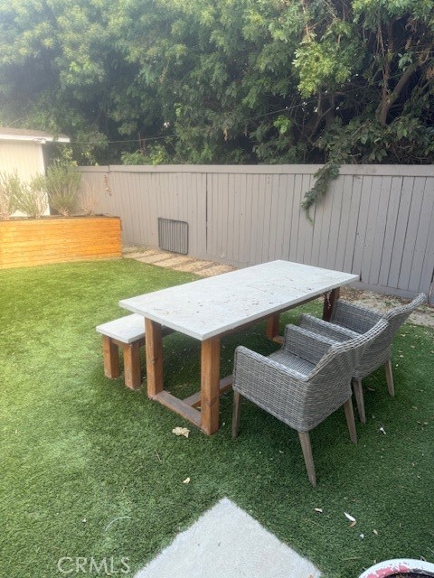 3219 Marathon Street, Los Angeles CA: https://media.crmls.org/medias/477a85b2-5f2a-44ef-8eba-e62d685fa94d.jpg