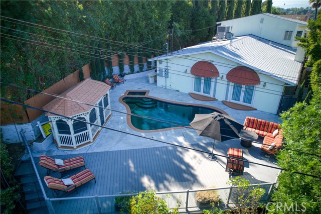 Detail Gallery Image 45 of 52 For 7796 Skyhill Drive, Los Angeles,  CA 90068 - 5 Beds | 3 Baths