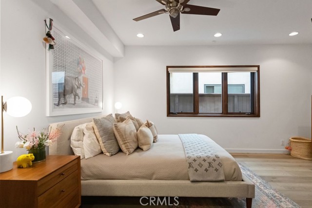 428 21st Place, Manhattan Beach, California 90266, 3 Bedrooms Bedrooms, ,2 BathroomsBathrooms,Residential,Sold,21st,SB23125584