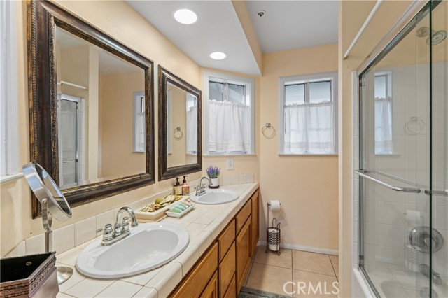 Detail Gallery Image 13 of 40 For 1285 Yukon Dr, Lake Arrowhead,  CA 92352 - 3 Beds | 2/1 Baths