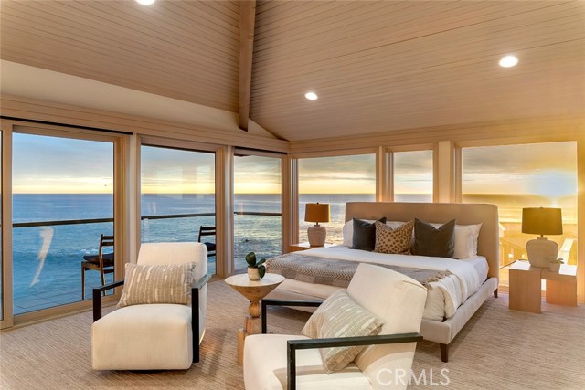 Detail Gallery Image 23 of 74 For 1907 Ocean Way, Laguna Beach,  CA 92651 - 4 Beds | 3/1 Baths