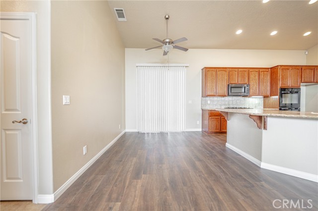 Detail Gallery Image 28 of 59 For 6929 Rattlesnake Rd, Phelan,  CA 92371 - 4 Beds | 2/1 Baths